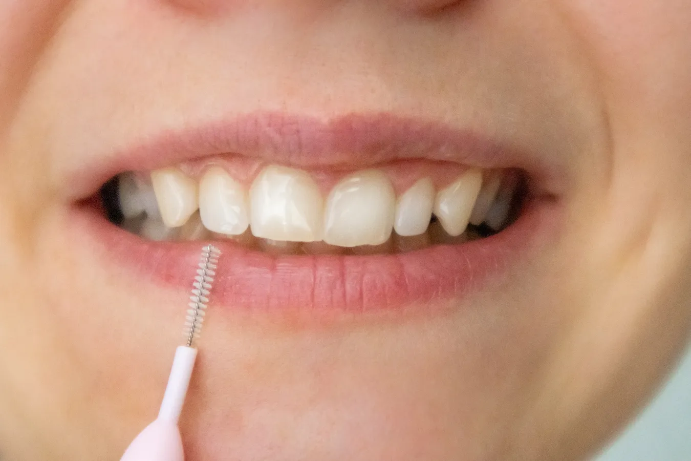 Czy leczenie kanałowe boli z znieczuleniem?