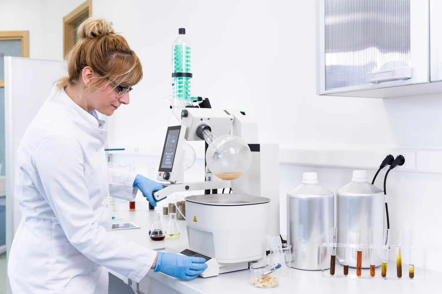 Jak rozwijał się przemysł na ziemiach polskich?